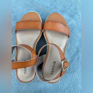 Wine’s Torrid Wedge Sandals size 8 we